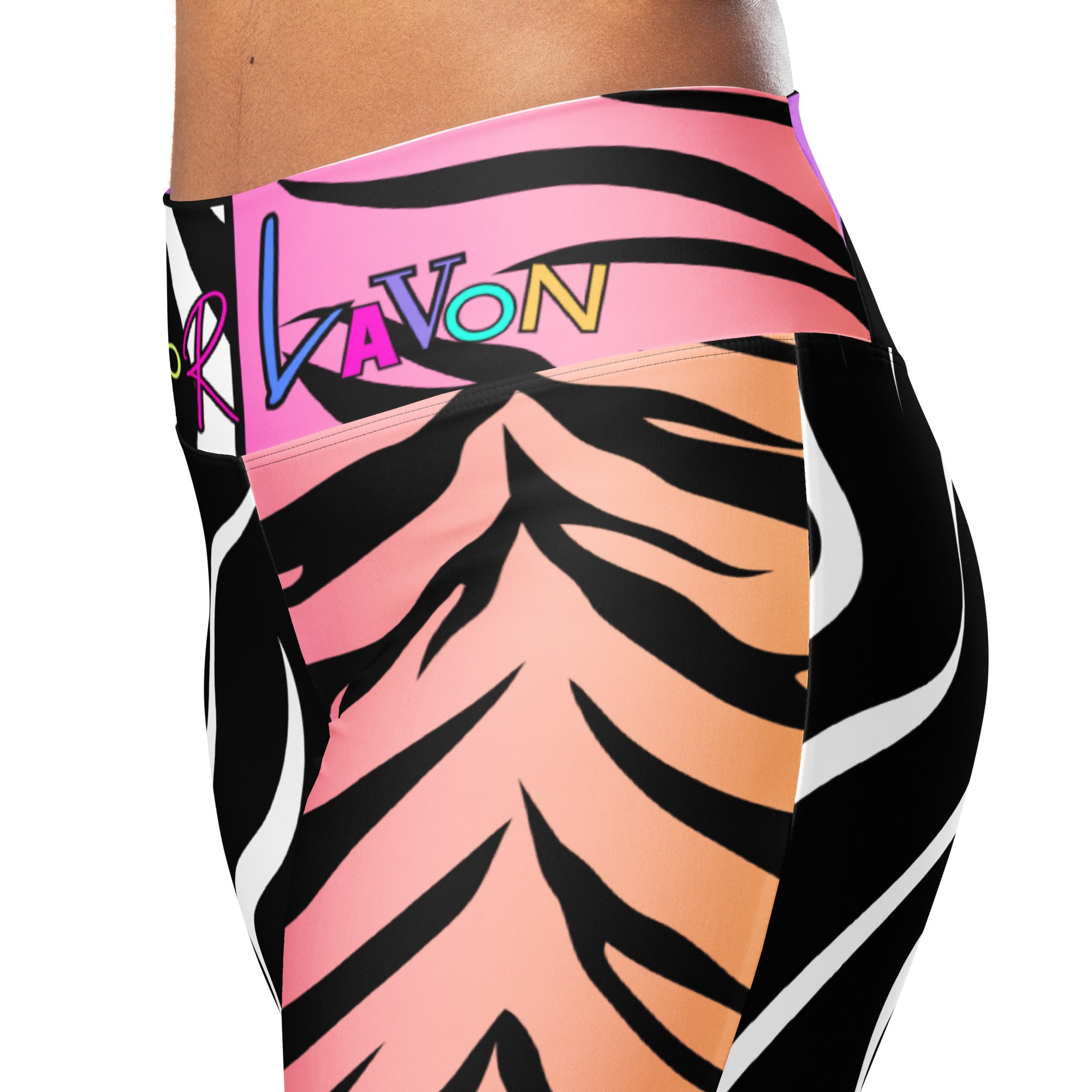 Amor Lavon Hear Me Roar Flare leggings