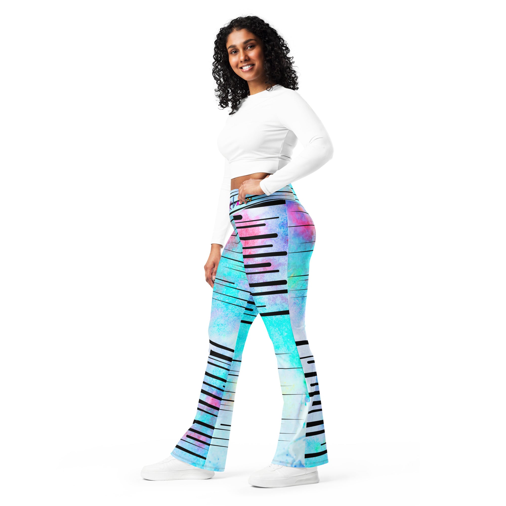 Amor Lavon Sky Lines Flare leggings