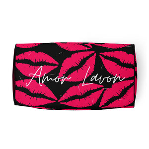 Amor Lavon Kisses Duffle bag